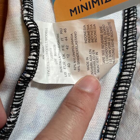 Swim Solutions Women's Tummy-Control Shirred One-Piece Swimsuit,12 - Picture 3 of 12